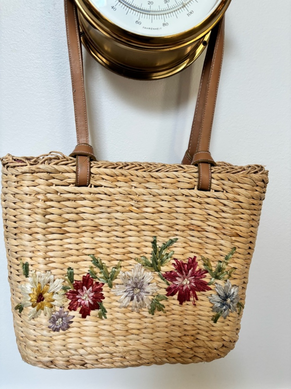 VTG Woven Straw Floral Tote Bag with Brown Leather Straps